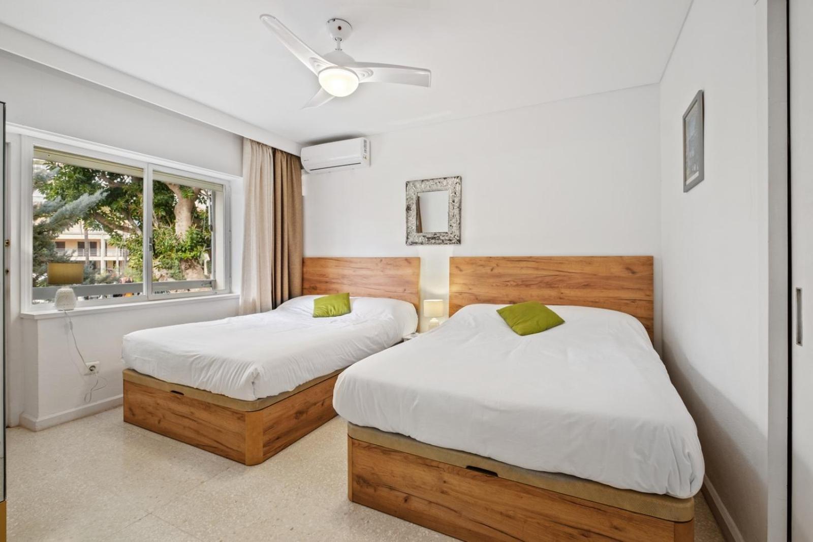 Piso Con 2 Habitaciones, 2 Terrazas Y Piscina 토레몰리노스 외부 사진